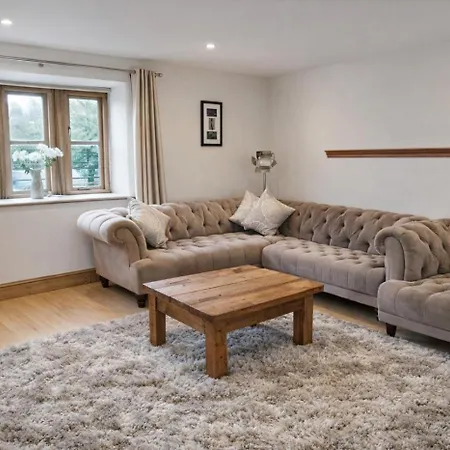 7 Bed In Langbar Oc-d34075 Semesterbostad Leeds (West Yorkshire)