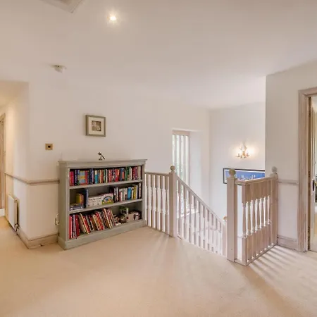 7 Bed In Langbar Oc-d34075