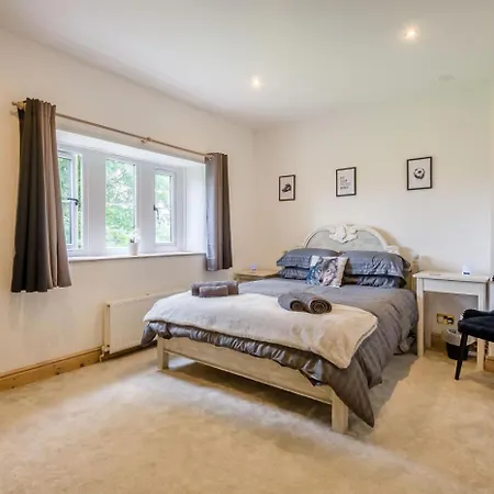 7 Bed In Langbar Oc-d34075 *