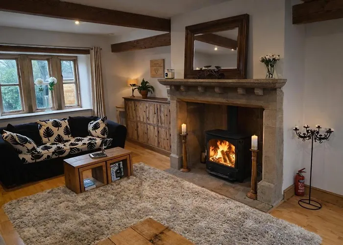 7 Bed In Langbar Oc-d34075 * Leeds (West Yorkshire)